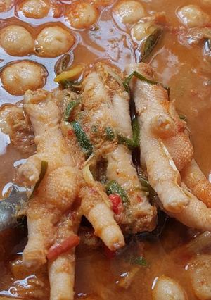 รูปของ ขนมจีนตีนไก่