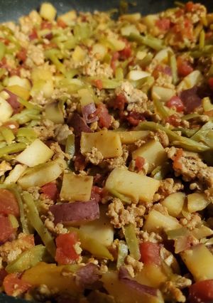 A picture of Healthy Picadillo with Turkey and Red Potatoes (One Pan).