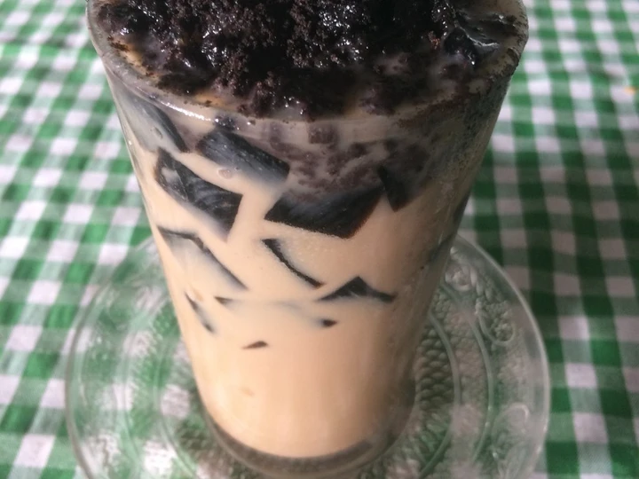 Langkah Gampang Membuat Resep Es Cappuccino Cincau yang  Bikin Ketagihan Anti Ribet, Bikin Ngiler