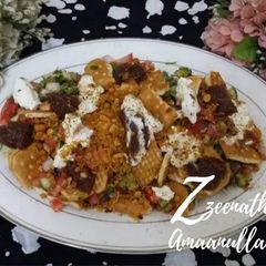 A picture of Biscuit Chaat.
