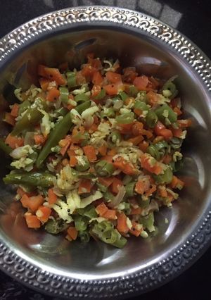 A picture of Beans and carrot curry.