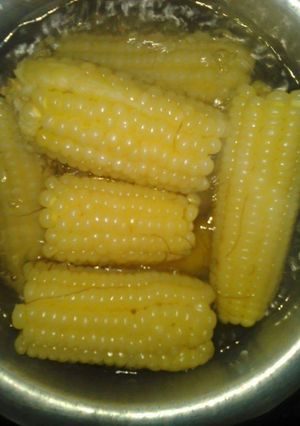A picture of Boiled Maize/ mahindi boil.