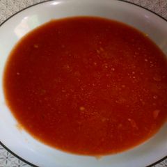 A picture of Tomato puree.