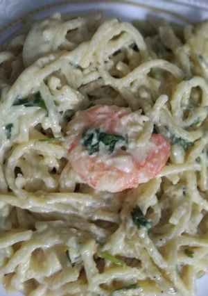 صورة لوصفة معكرونة بالوايت صوص والجمبري 🍤🍜