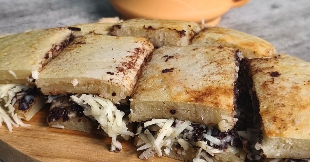 Martabak manis discard sourdough yeast water anggur