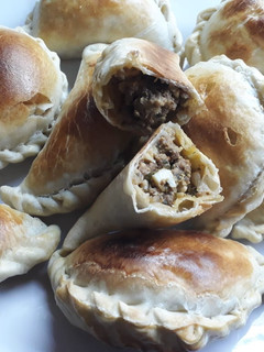 Una foto de Empanadas de carne clásica