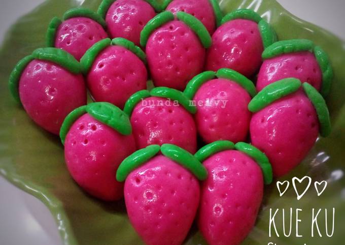 Kue Ku Strawberry (Tanpa Kentang)