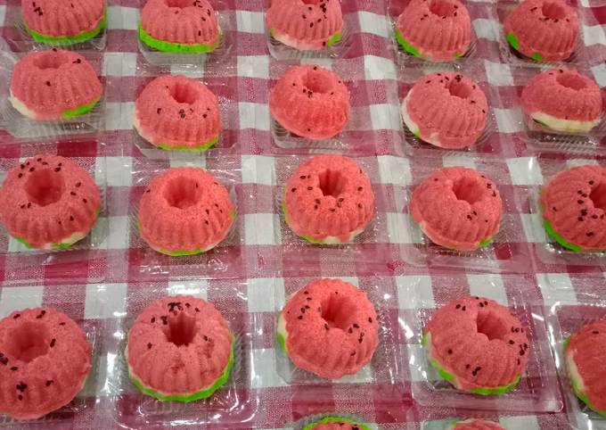 Resep Putu Ayu Semangka 🍉🍉🍉 Oleh Vhtree Ana Cookpad