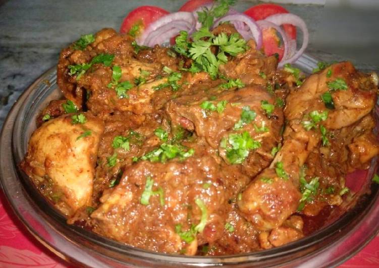Chicken bhuna masala