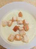 Salmorejo de pepino con yogur en batidora de jarra