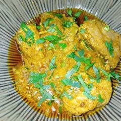 A picture of Fried Karahi Chicken.