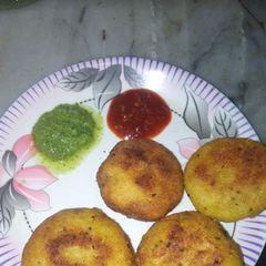 A picture of Suji ki kachori.