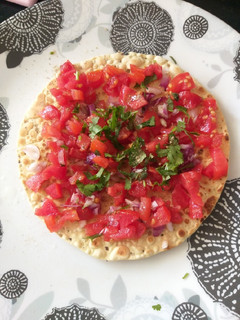 મસાલા પાપડ (Masala Papad Recipe In Gujarati) રેસીપી મુખ્ય ફોટો