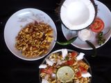 নারকেল কুচি দিয়ে  মুড়ি মাখা(Narkel Kuchi  diya muri makha recipe in bengali)
