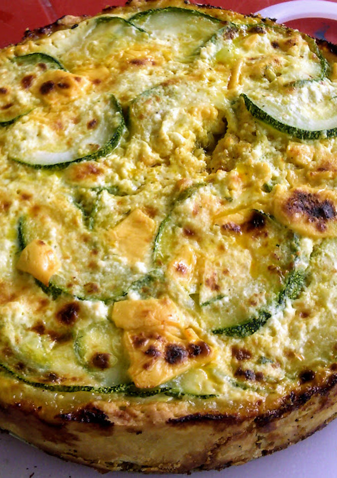 Una foto de Pie de zuchini y pollo