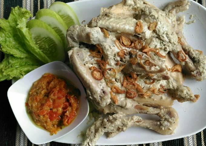 Ayam kampung bumbu ingkung