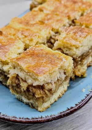 Puha tésztájú almás süti recept fotója