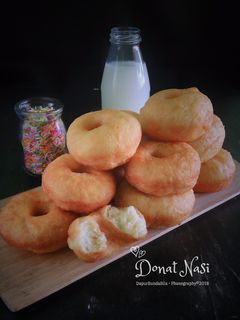 Foto resep Donat Nasi (Olahan Nasi Sisa)