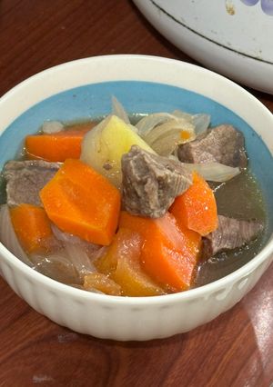 懶人電鍋料理-牛肉湯 的食譜成品照片