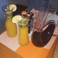 A picture of Orange cocktail.