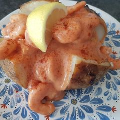 A picture of Prawn Jacket Potato.