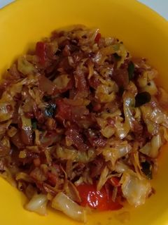 கேபேஜ் டொமேடோ கறி (Cabbage tomato curry recipe in tamil) செய்முறை முக்கிய புகைப்படம்