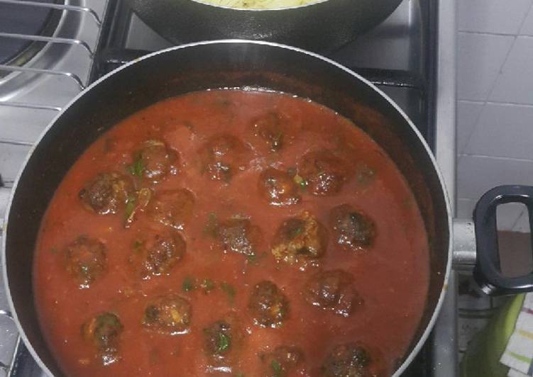 Recipe of Perfect Spaghetti and meatballs