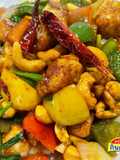 Chicken with Cashew Nuts