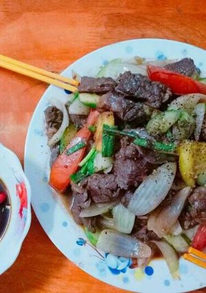 Hình của món Bò xào rau củ.