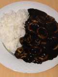 Calamares en su tinta con arroz blanco