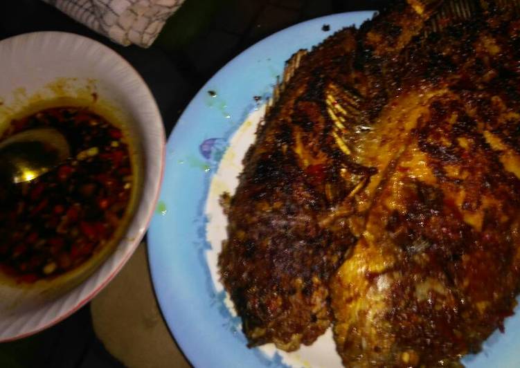 Ikan Gurame Bakar Pedas Mimah Quenn