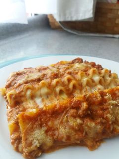 Una foto de Lasaña boloñesa