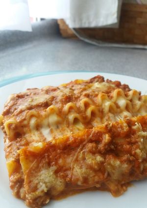 Una foto de Lasaña boloñesa