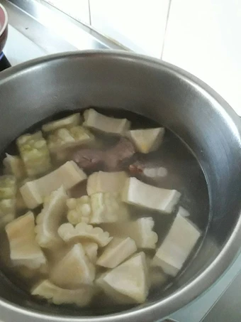 Cara Gampang Menyiapkan Resep Sup Pare Putih dengan Iga Kambing/ Sapi Anti Ribet, Lezat