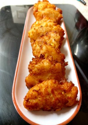 A picture of My Chicken Sweetcorn Fritters 😁.