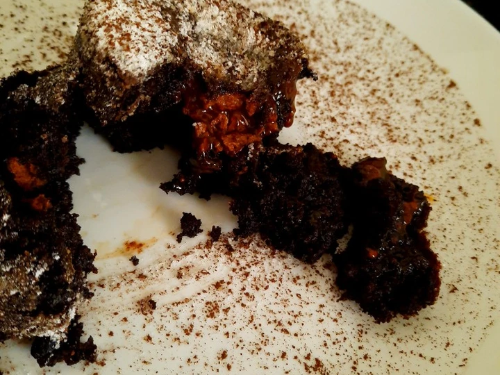 Easy Way Prepare Caramel chocolate lava cake the Delicious You can take Joss in your mouth