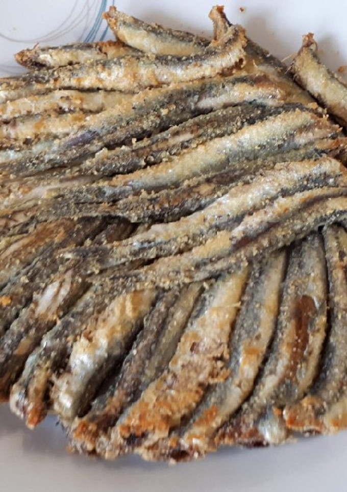 Una foto de Boquerones fritos y pre parados todos en poco tiempo