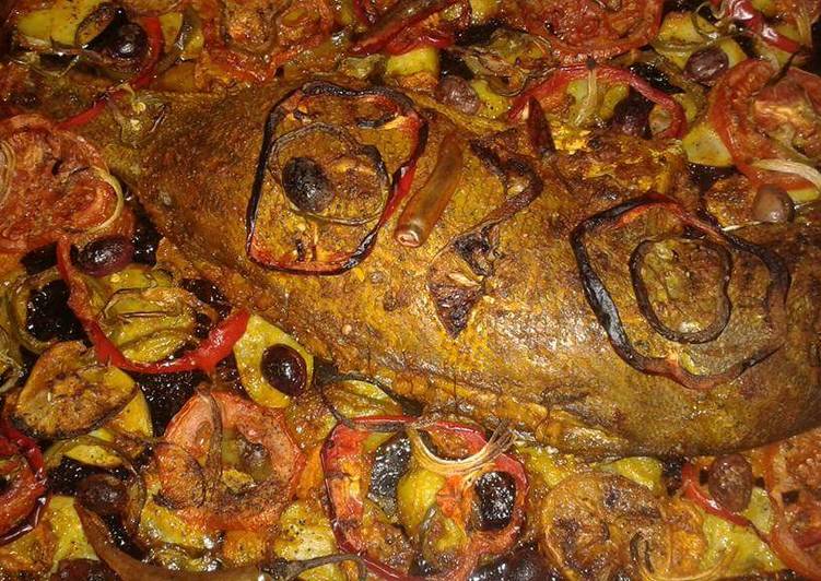 سمك محشي بالارز