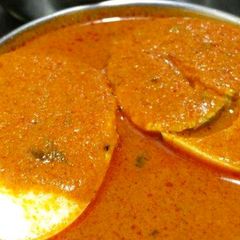 A picture of Egg Curry.