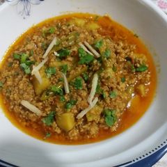 Chicken aloo qeema A picture of Chicken aloo qeema.