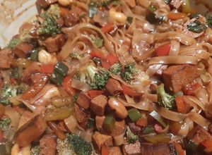 Una foto de Salteado de verduras 100% vegano