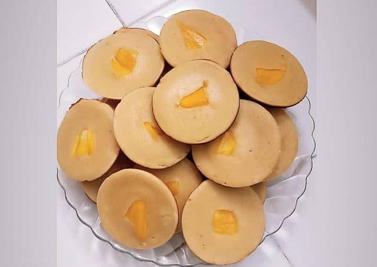 Kue lumpur kentang toping nangka
