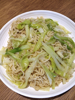 A picture of Indomie with Yellow Chives.