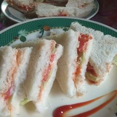 A picture of Veg sandwich.