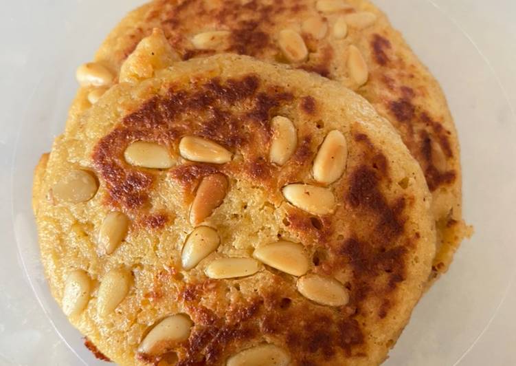 Resep Pancake Apel Kacang Pinus yang bikin betah