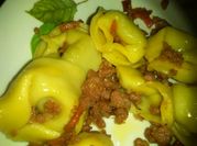 Una foto de pasta tortellini