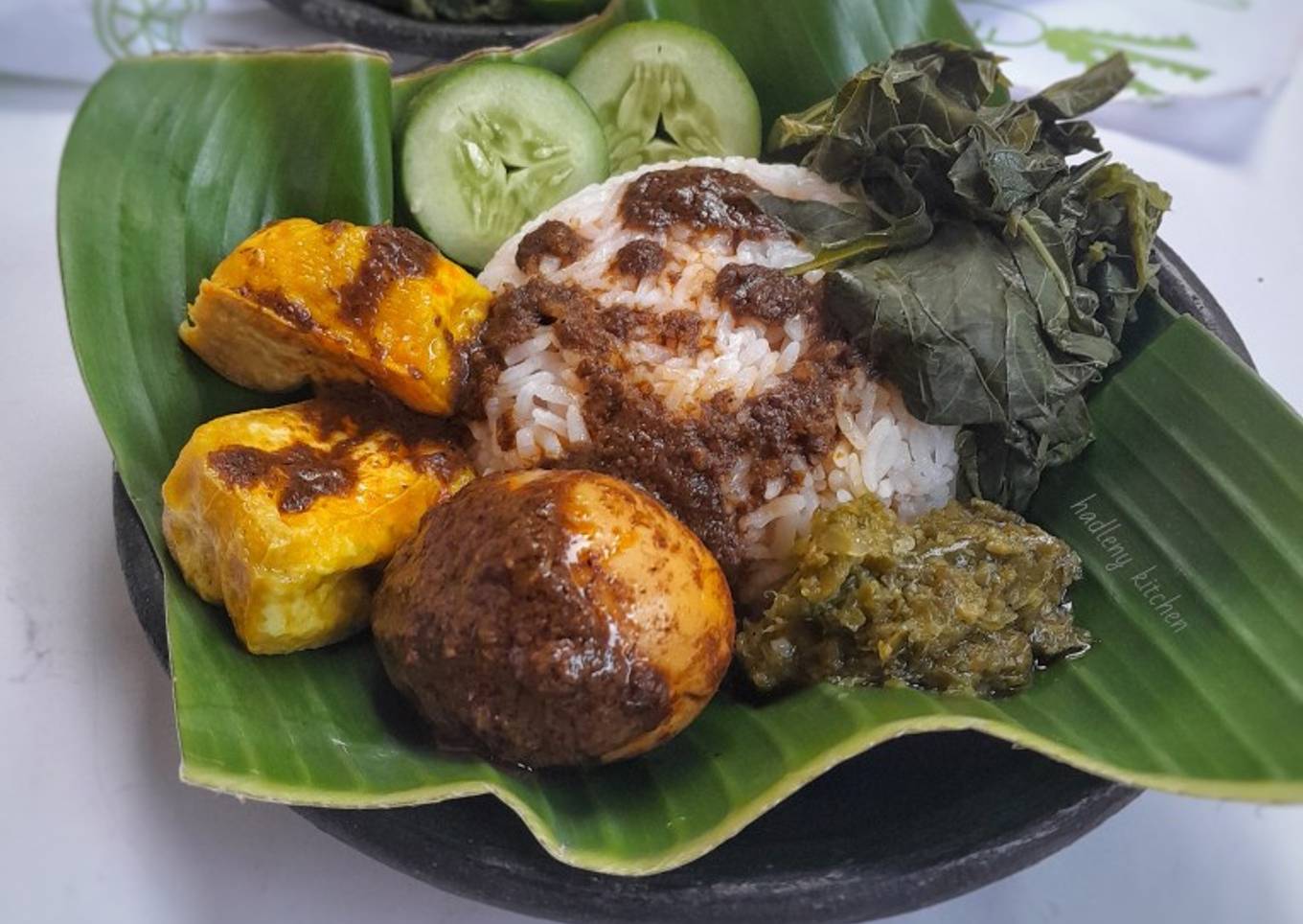 Nasi Rendang Telur