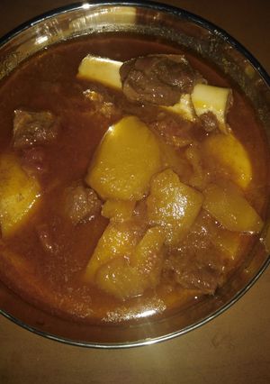 A picture of Keri wala Aloo gosht.