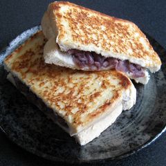 A picture of Sweet Azuki & Butter Toastie.