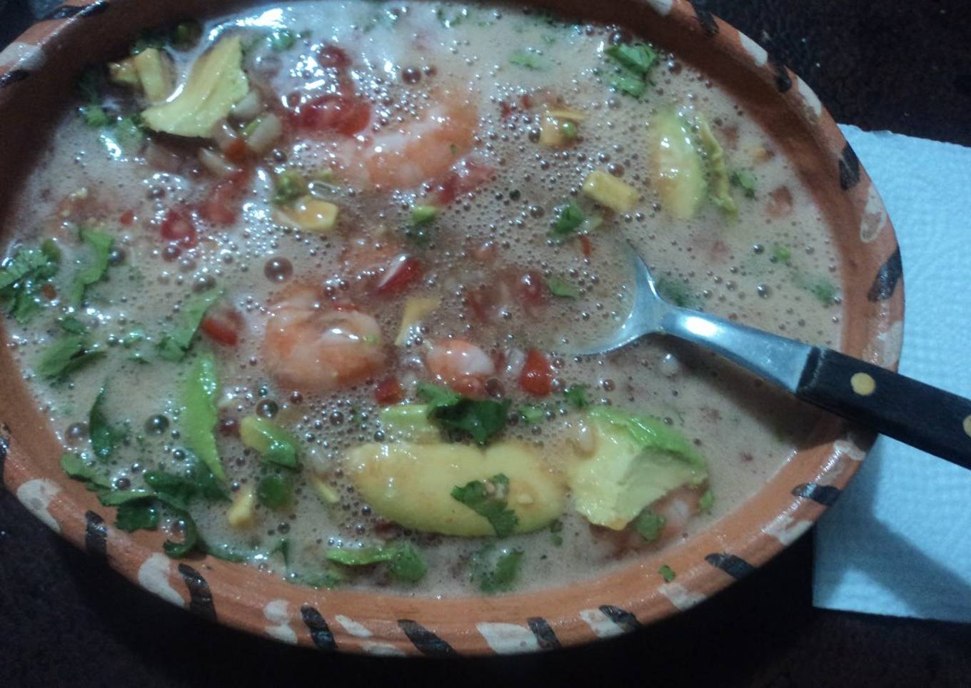 Cóctel de camarones en espuma de cerveza a la Mexicana el Geras